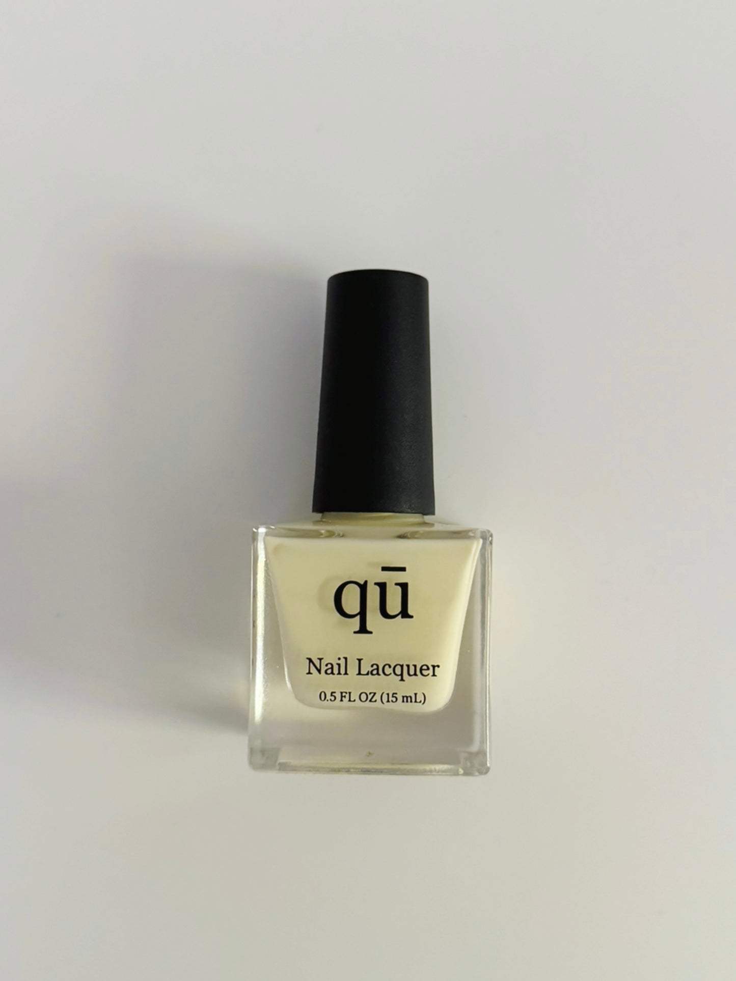 Pale yellow to even lighter yellow mood changing nail polish.