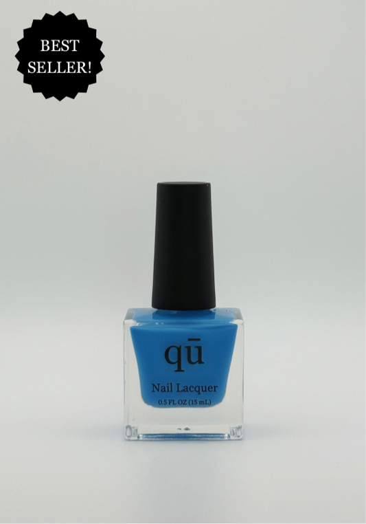 Cobalt blue to lighter blue mood changing nail polish.