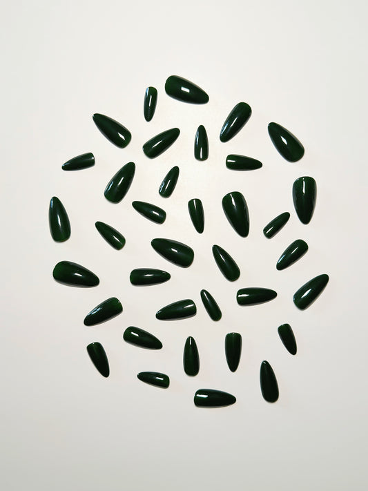 Solid Green - Press On Nails